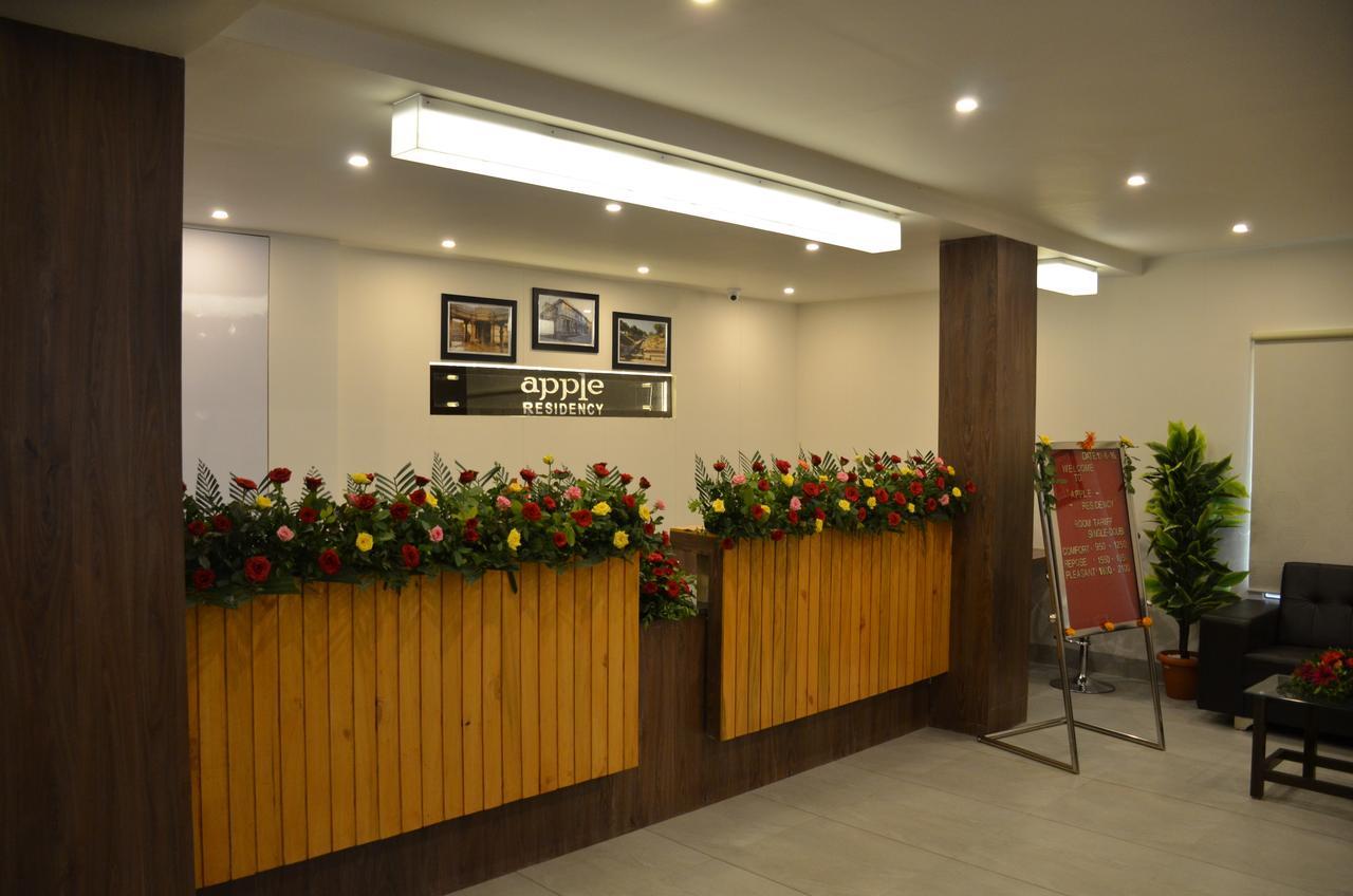 Apple Residency Hotel Patan  Luaran gambar